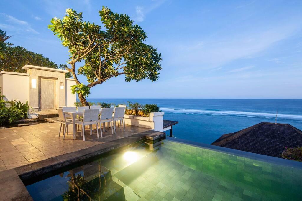 Nusa Dua Ocean View With Private Beach ภายนอก รูปภาพ