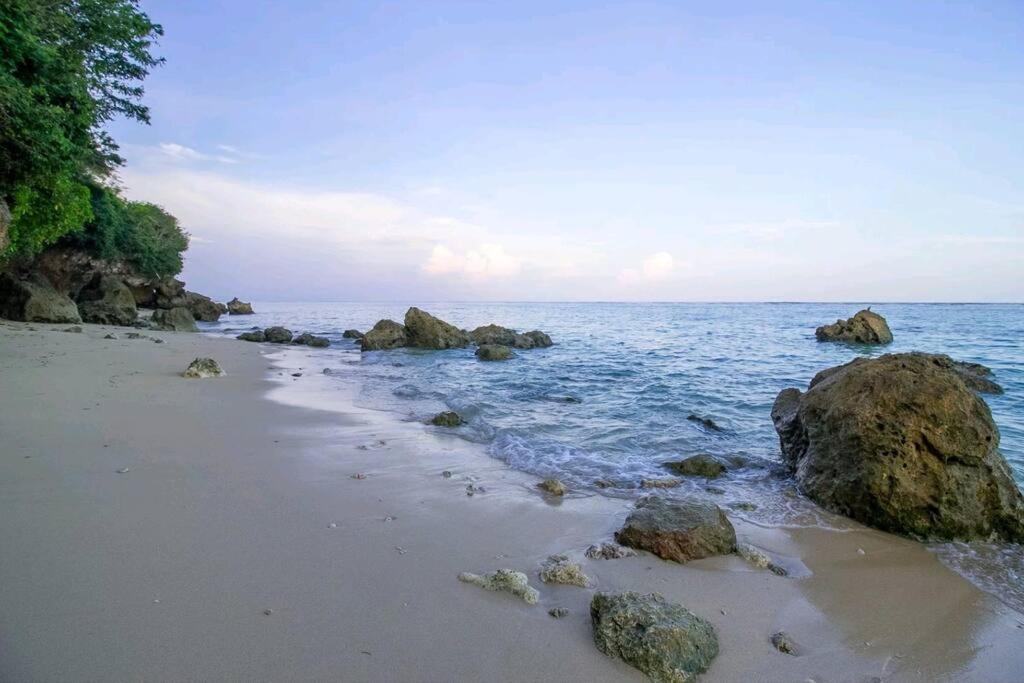 Nusa Dua Ocean View With Private Beach ภายนอก รูปภาพ