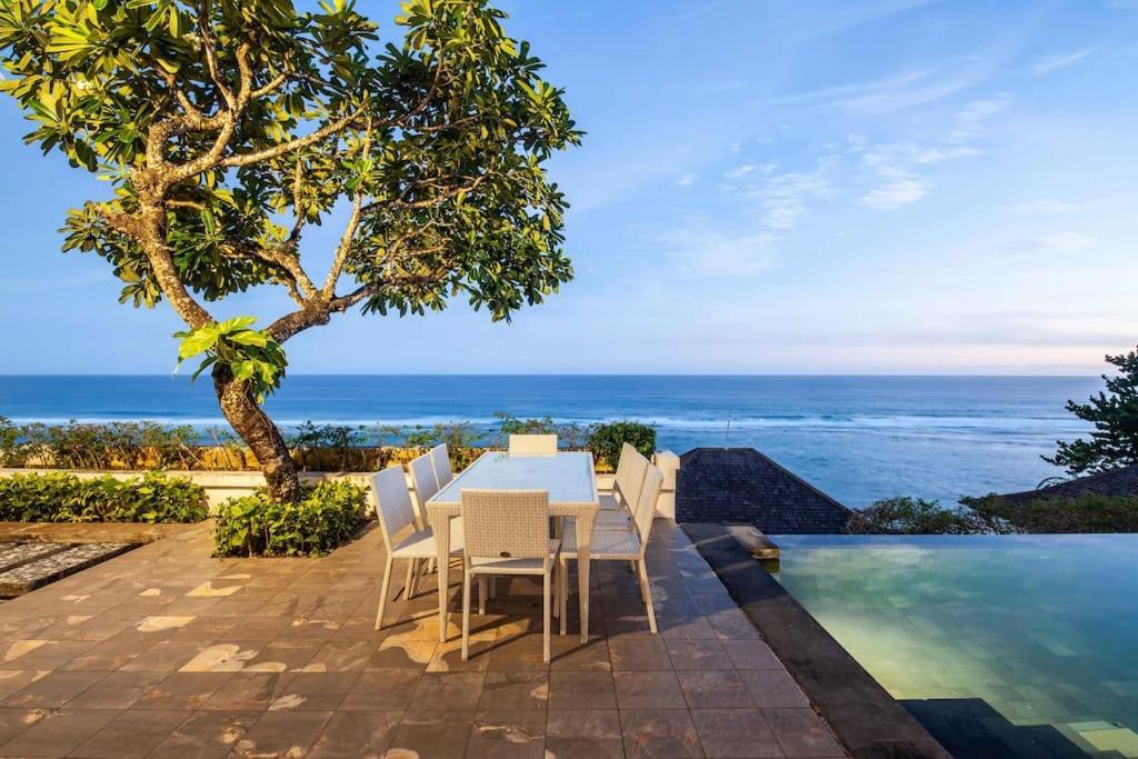 Nusa Dua Ocean View With Private Beach ภายนอก รูปภาพ