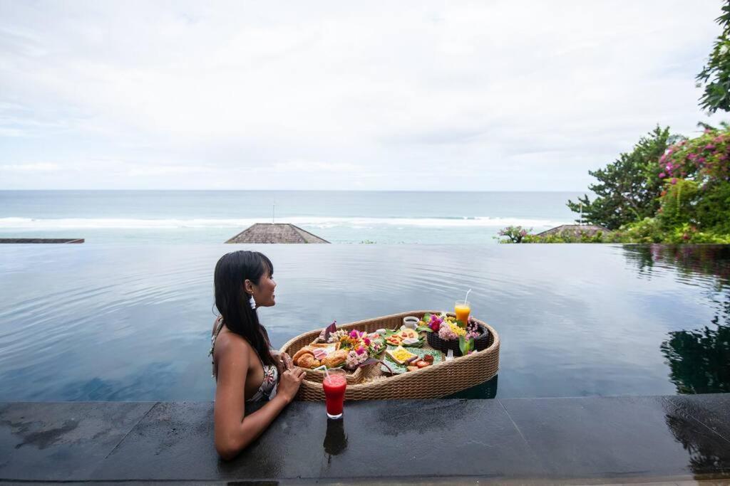 Nusa Dua Ocean View With Private Beach ภายนอก รูปภาพ