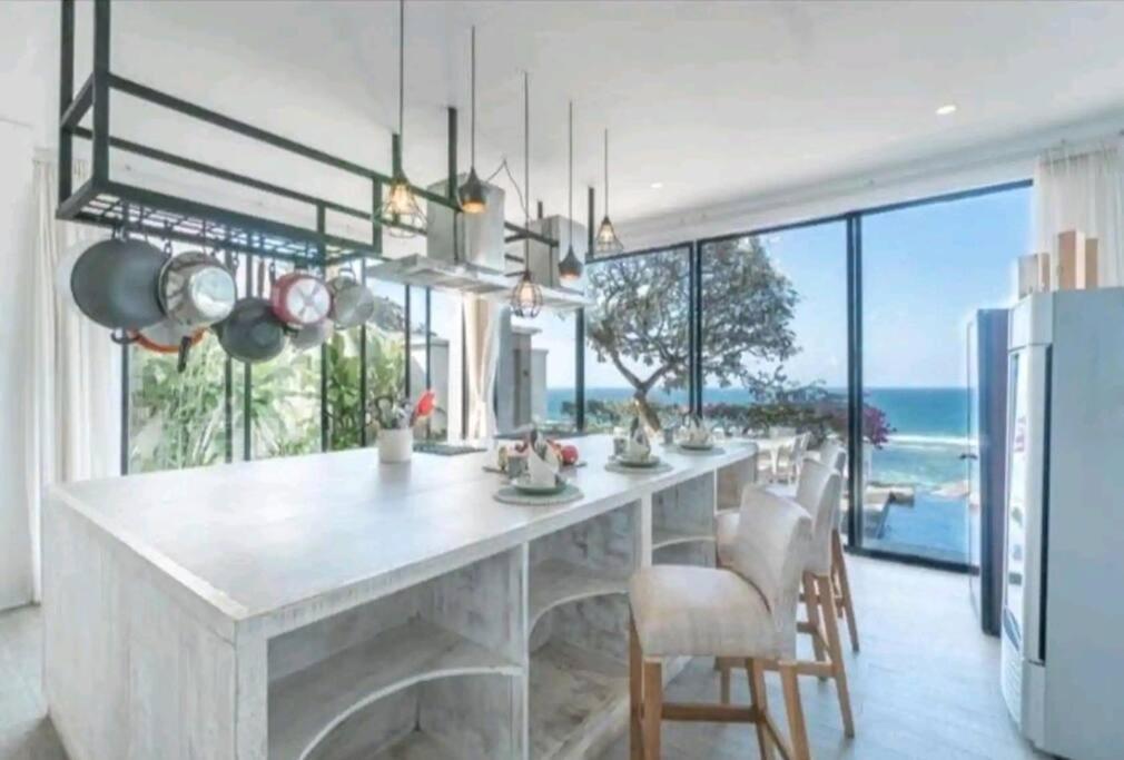 Nusa Dua Ocean View With Private Beach ภายนอก รูปภาพ