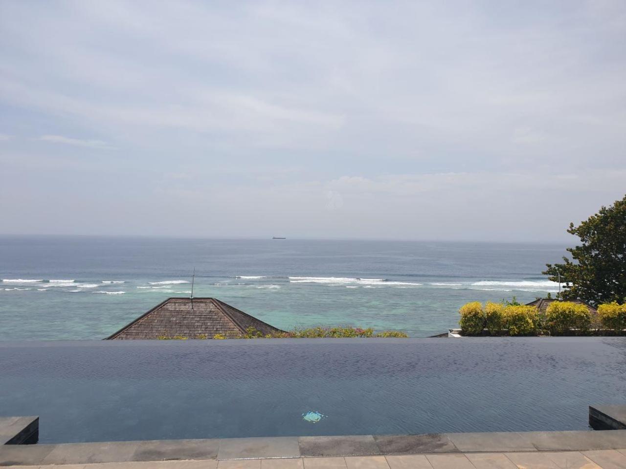 Nusa Dua Ocean View With Private Beach ภายนอก รูปภาพ